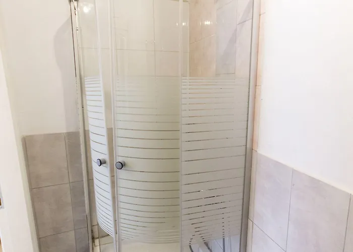 Stone Garden Lägenhet *